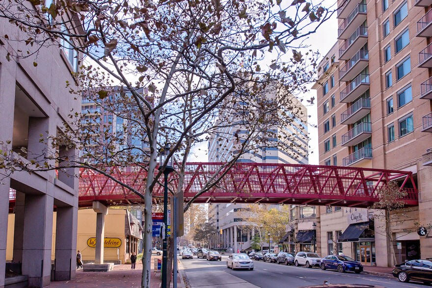 More Photos Of 7960-7990 Old Georgetown Rd, Bethesda Medical For Sale