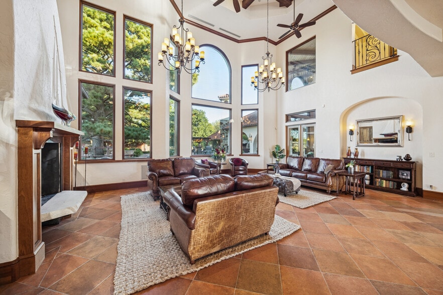 More Photos Of 21538 Mueschke Rd, Tomball Lodge Meeting Hall For Sale
