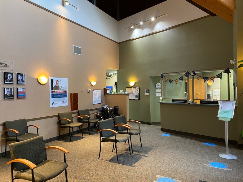 More Photos Of 2214 5th St, White Bear Lake Medical For Sale