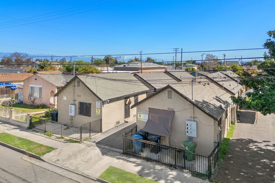 More Photos Of 8804 Beach St, Los Angeles Apartments For Sale