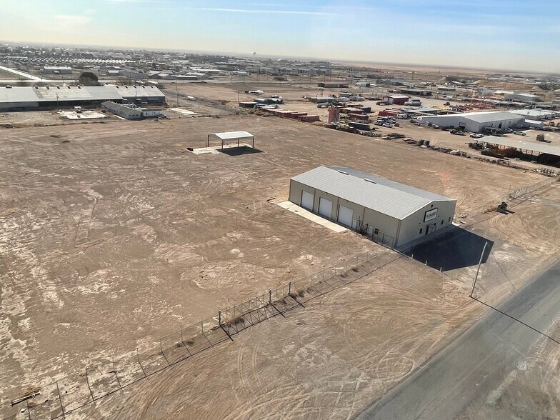 More Photos Of 2006 Oil Mill Rd, Pecos Industrial For Lease