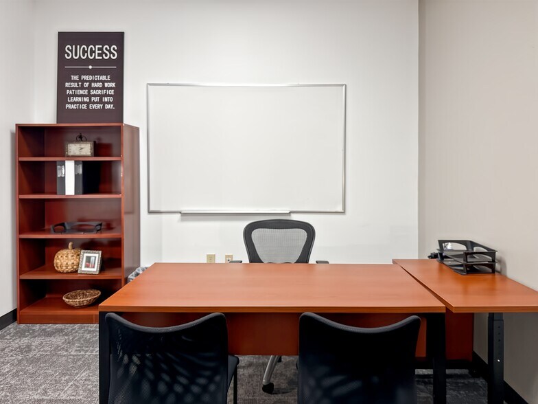 More Photos Of 7027 Old Madison Pike NW, Huntsville Coworking Space