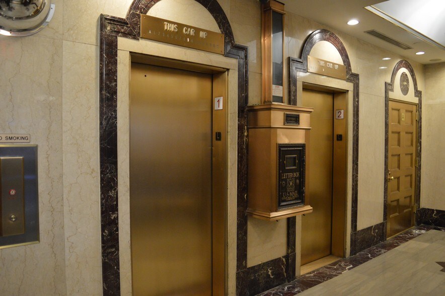 More Photos Of 315-321 W 39th St, New York Office For Lease