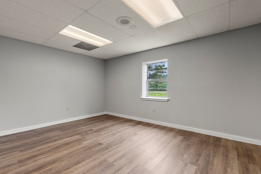 More Photos Of 2769 FM 1475, Lufkin Specialty For Sale
