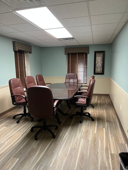More Photos Of 727 Welsh Rd, Huntingdon Valley Medical For Sale