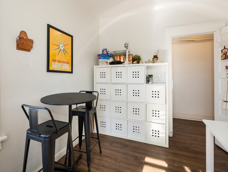 More Photos Of 221 Concord St, El Segundo Apartments For Sale