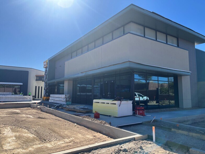 More Photos Of Verrado Way & I-10, Buckeye Unknown For Lease