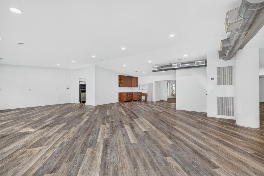 More Photos Of 4925 Hooper Hwy, Cosby Flex For Sale