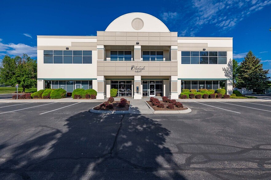 More Photos Of 9300 W Overland Rd, Boise Office For Lease