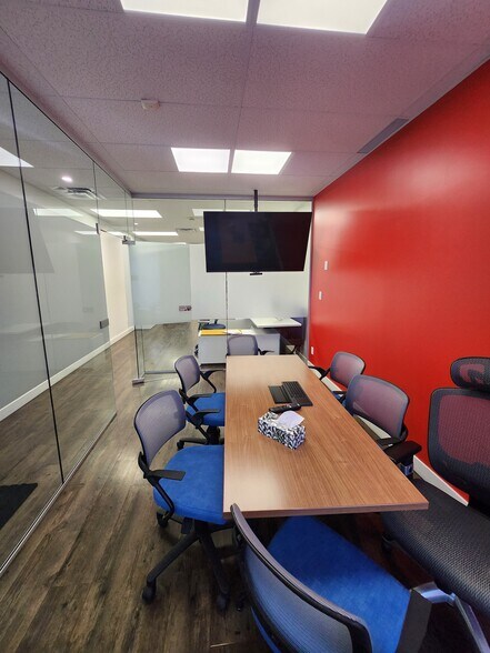 More Photos Of 1240 4th Av, Prince George Office For Sale