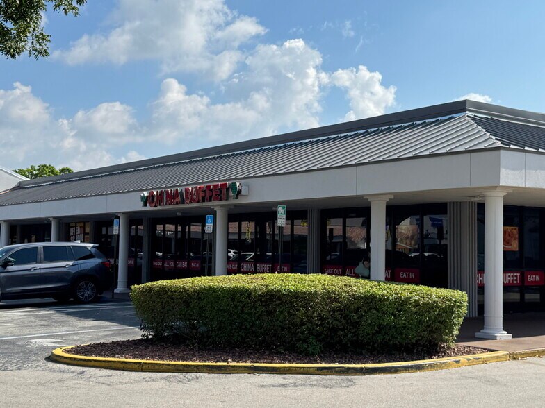 More Photos Of 18600-18760 NW 67th Ave, Miami Gardens Unknown For Lease