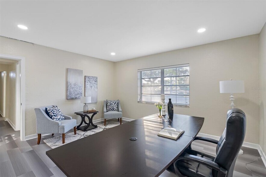 More Photos Of 1275 Cleveland St, Clearwater Medical For Lease