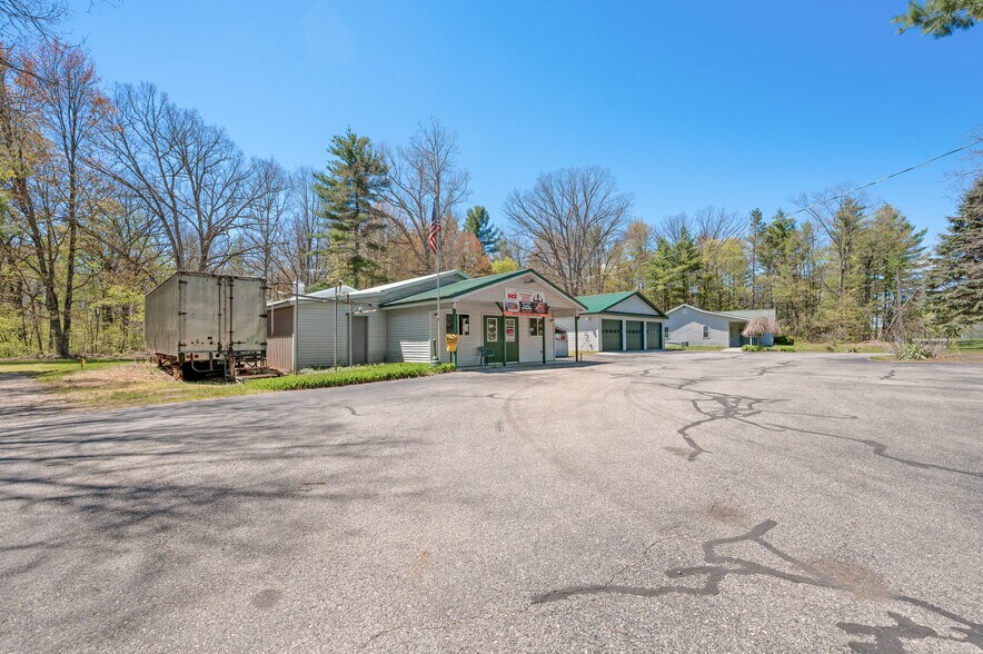 More Photos Of 19055 12 Mile Rd, Big Rapids Manufacturing For Sale
