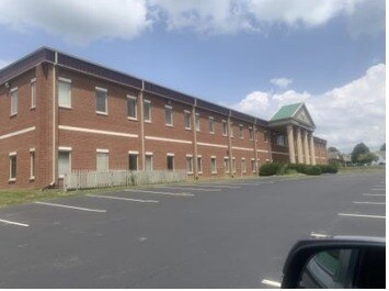 More Photos Of 653 Chamberlin Ave, Frankfort Office For Sale