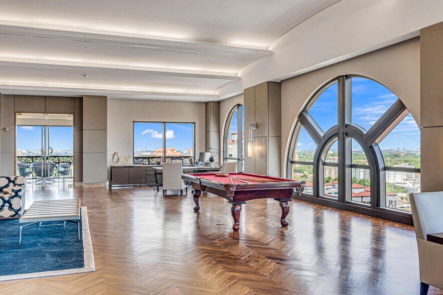 More Photos Of 2020 Ponce De Leon Blvd, Coral Gables Office For Lease