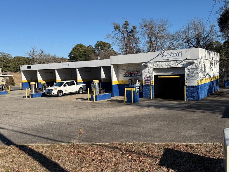 More Photos Of 1107 S Long Dr, Rockingham Carwash For Sale