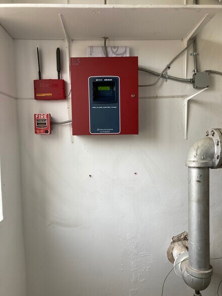 More Photos Of 245 E Adams St, Jacksonville Loft Creative Space For Lease