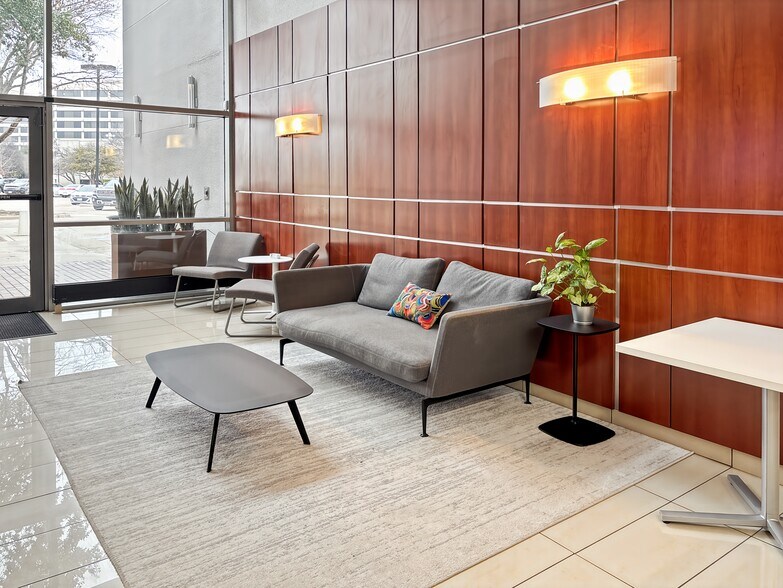 More Photos Of 320 Decker Dr, Irving Coworking Space