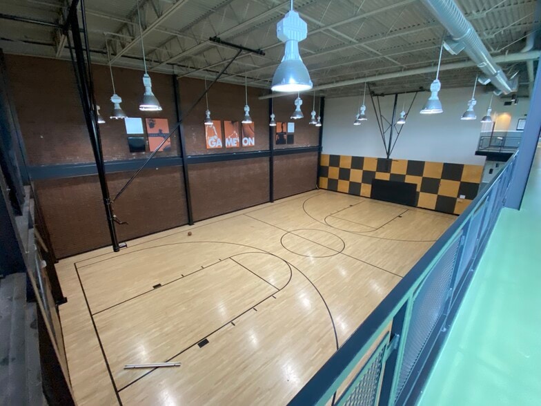 More Photos Of 3474 Sawmill Dr, Powell Health Club For Sale