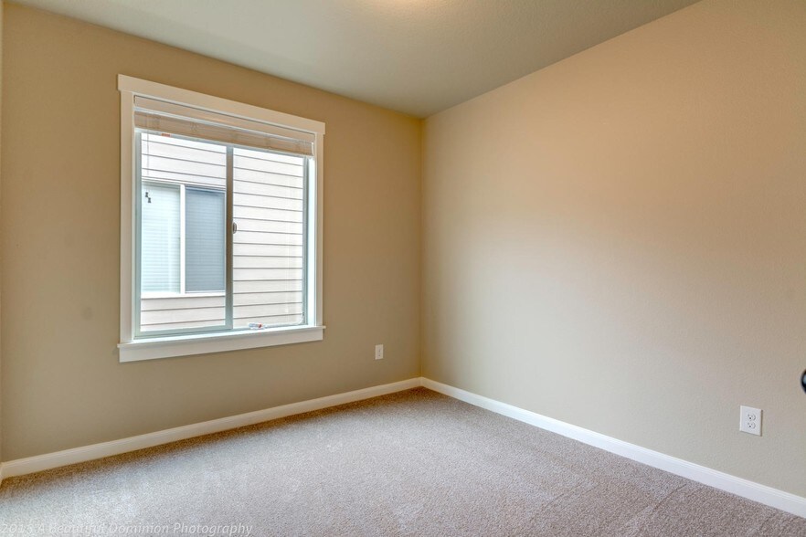More Photos Of 9700-9816 NE 76th Way, Vancouver Apartments For Sale