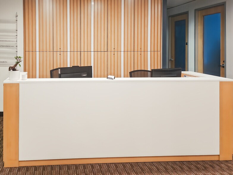 More Photos Of 885 W Georgia St, Vancouver Coworking Space