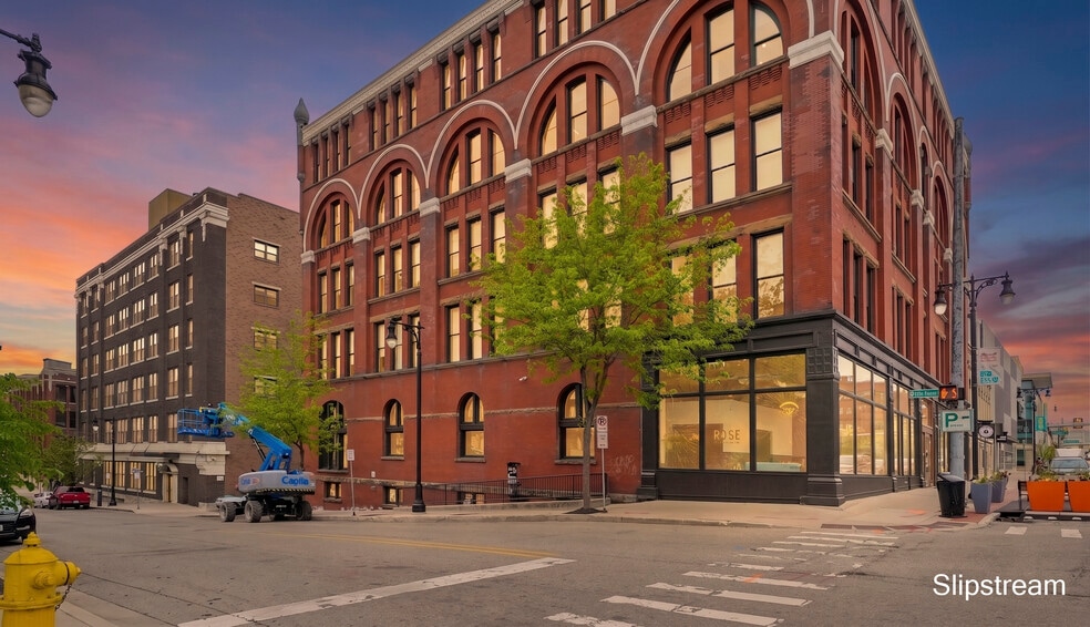 More Photos Of 25 S Division Ave, Grand Rapids Office For Sale