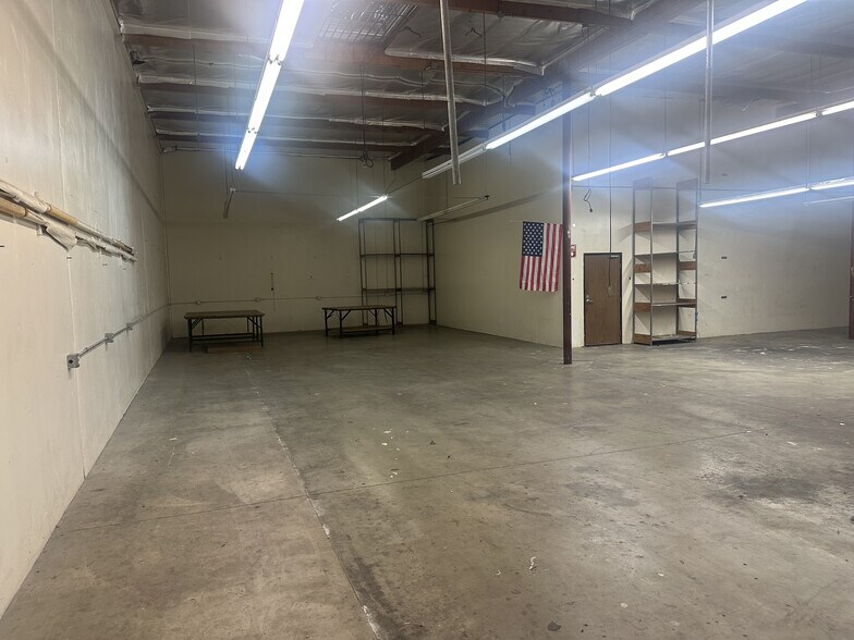 More Photos Of 2001 Hawkins Circle, Los Angeles Warehouse For Lease