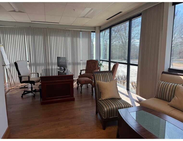 More Photos Of 6230 Shiloh Rd, Alpharetta Office For Lease