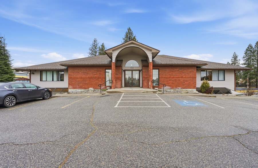 More Photos Of 111 E Lincoln Rd, Spokane Office For Sale