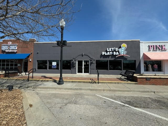 Primary Photo Of 113 N Main St, Broken Arrow Storefront Retail Office For Lease