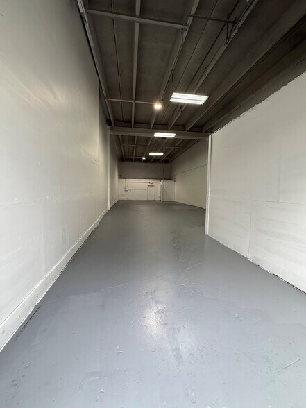 More Photos Of 1905 NW 32nd St, Pompano Beach Warehouse For Lease