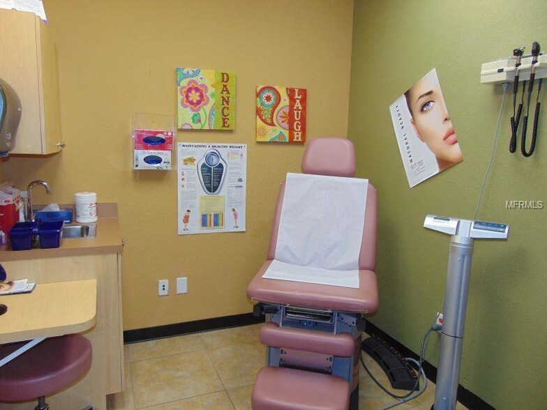 More Photos Of 2815 Alt 19, Palm Harbor Medical For Lease