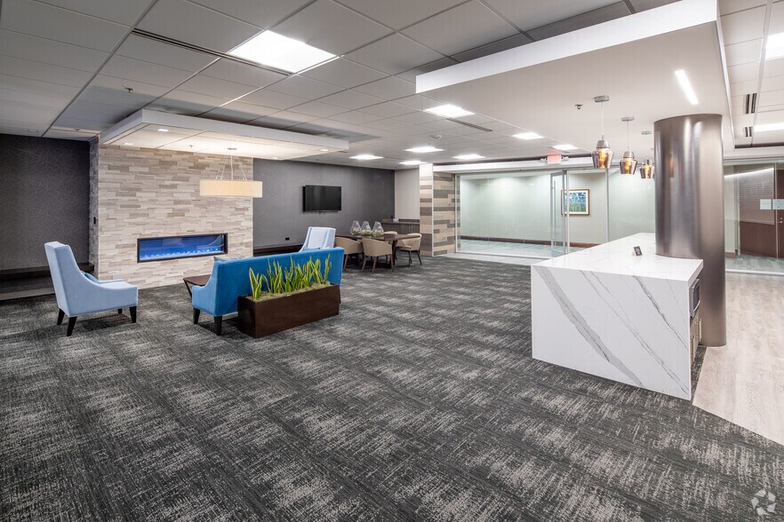 More Photos Of 14567 N Outer Forty, Chesterfield Office For Lease