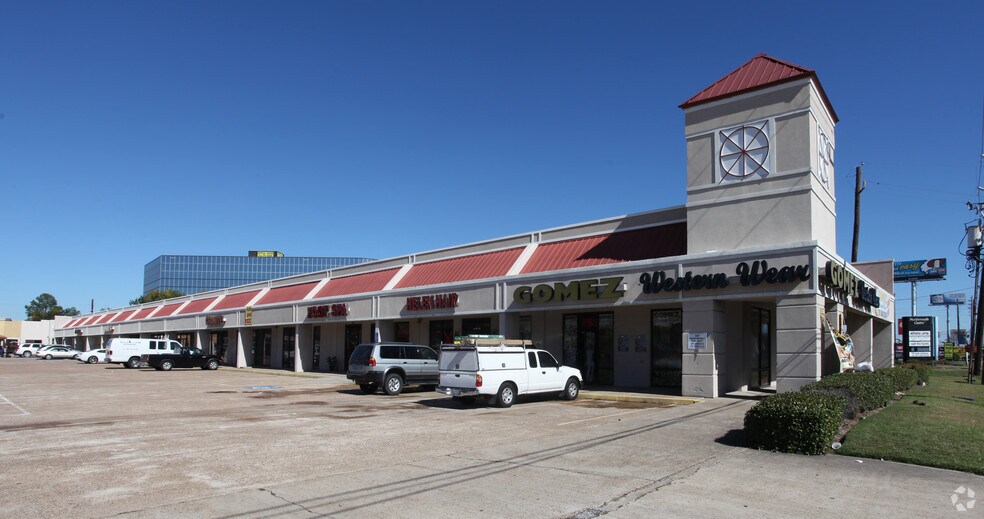 More Photos Of 4610 FM 1960 W, Houston Unknown For Lease