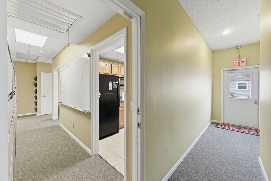 More Photos Of 1030 Main St, Milford Office For Sale