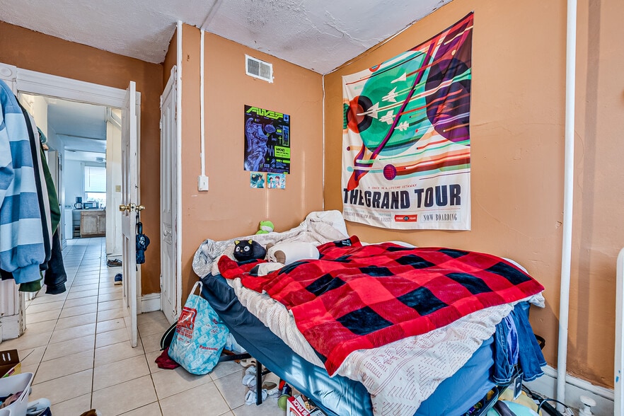 More Photos Of 93 Easton Ave, New Brunswick Multifamily For Sale