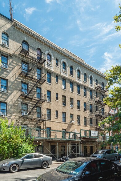 More Photos Of 85 E Mosholu Pky, Bronx Apartments For Sale