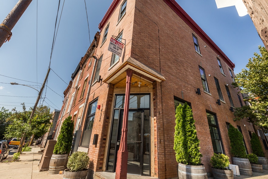 More Photos Of 1452 N 4th St, Philadelphia Storefront Retail Residential For Lease