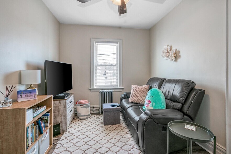 More Photos Of 375-377 Laforest Av, Sudbury Apartments For Sale