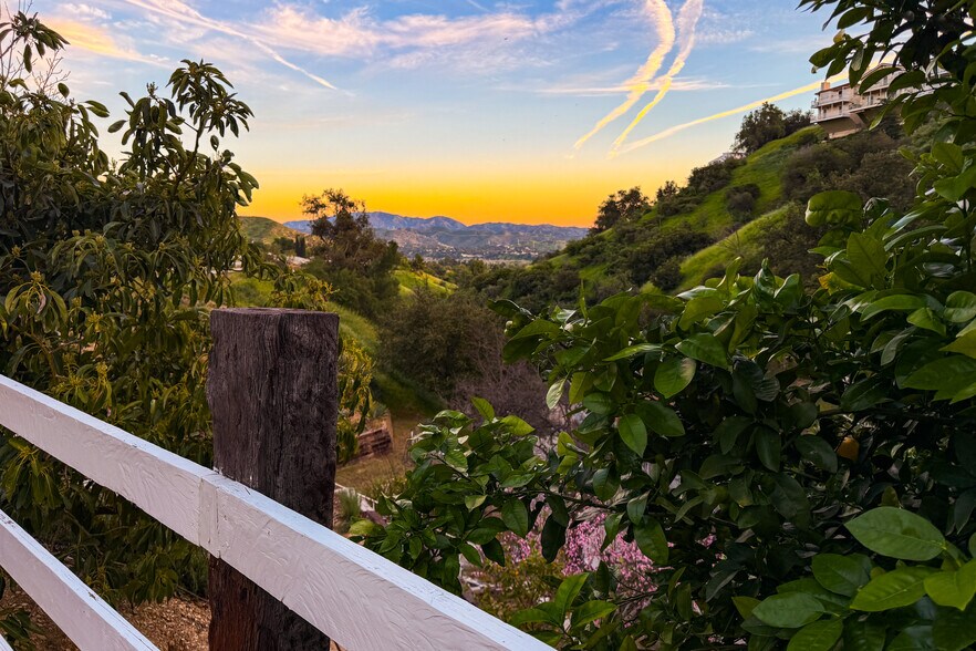 More Photos Of 12141 Wildwood Trl, Kagel Canyon Specialty For Sale