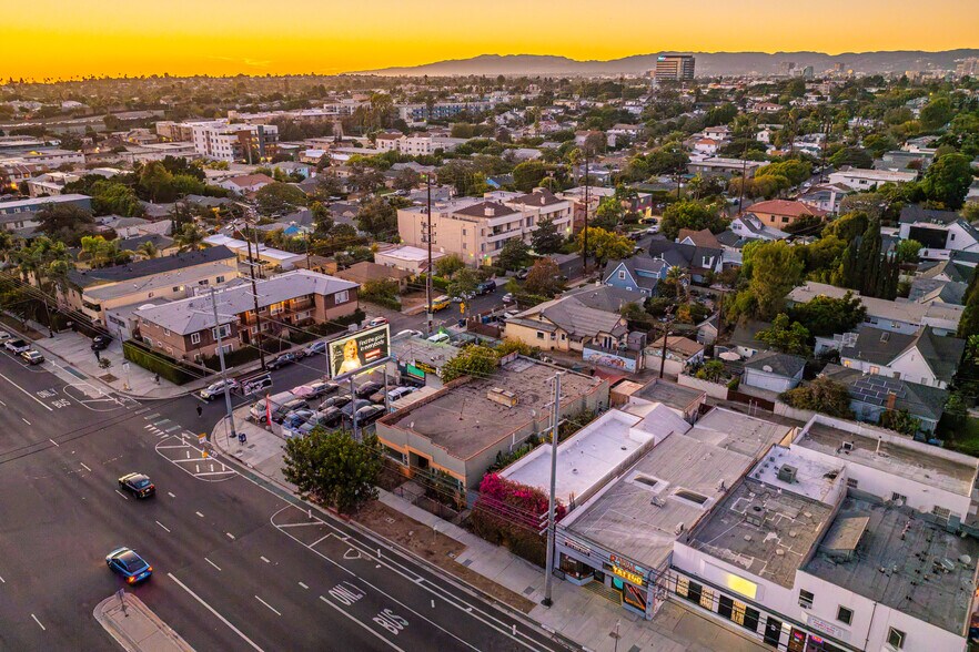 More Photos Of 10959 Venice Blvd, Los Angeles Flex For Sale