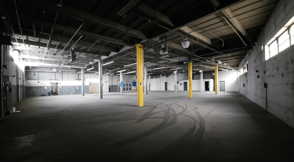 More Photos Of , Long Island City Industrial For Sale