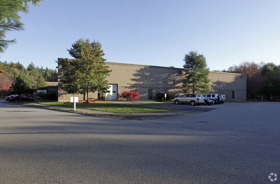 More Photos Of 8 Post Office Sq, Acton Research And Development For Lease