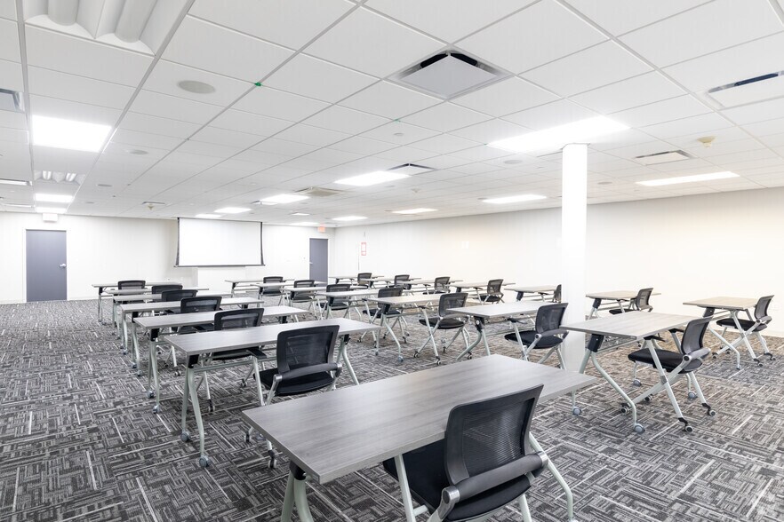 More Photos Of 23 Orchard Rd, Skillman Office For Lease