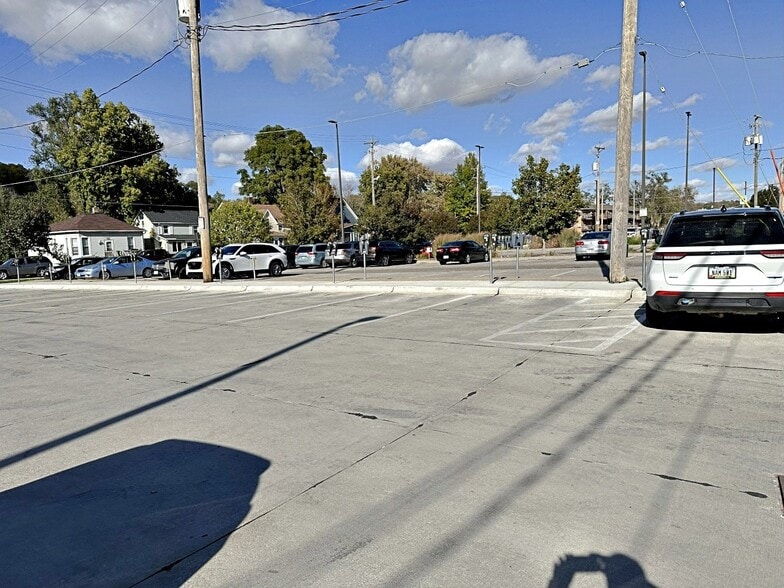 More Photos Of 148 W Broadway, Council Bluffs Storefront For Lease