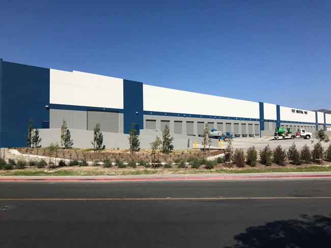 More Photos Of 9505 Airway Rd, San Diego Warehouse For Lease