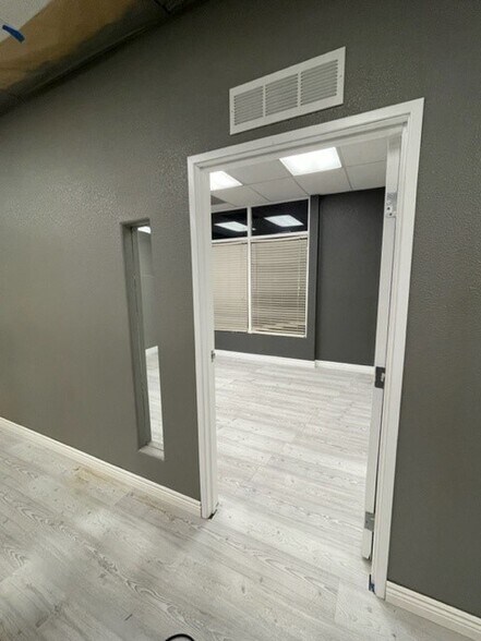 More Photos Of 4350 E Sunset Rd, Henderson Coworking Space