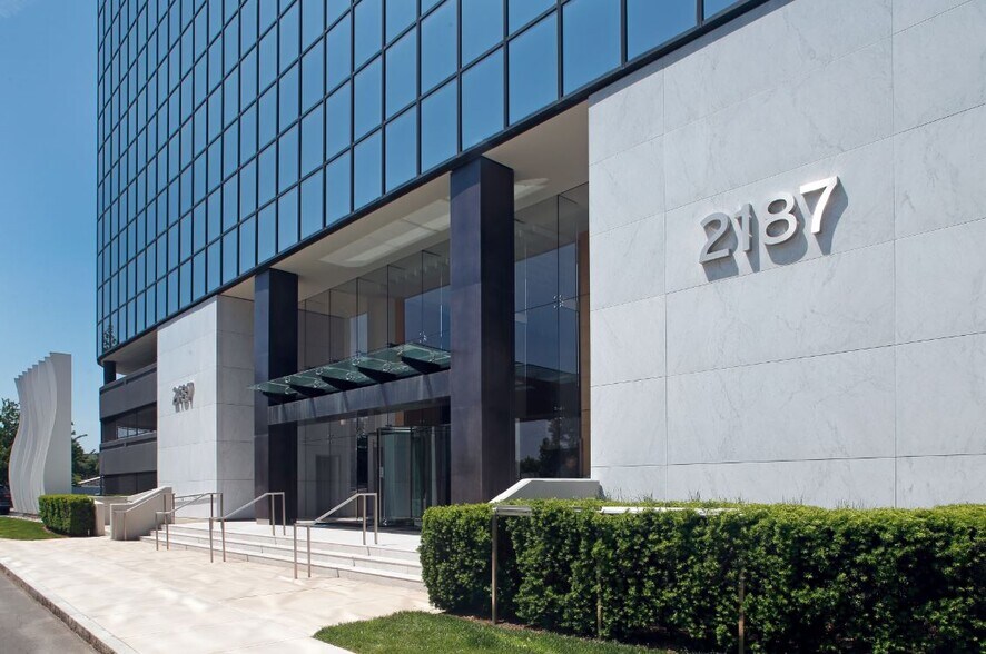 More Photos Of 2187 Atlantic St, Stamford Office For Lease