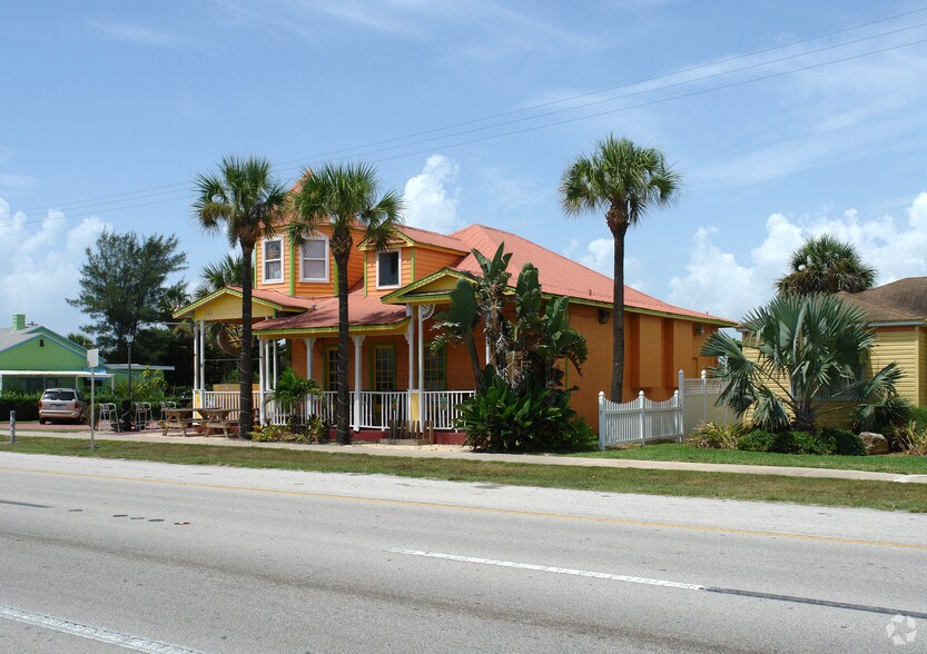 Primary Photo Of 142 N Atlantic Ave, Cocoa Beach Restaurant For Sale