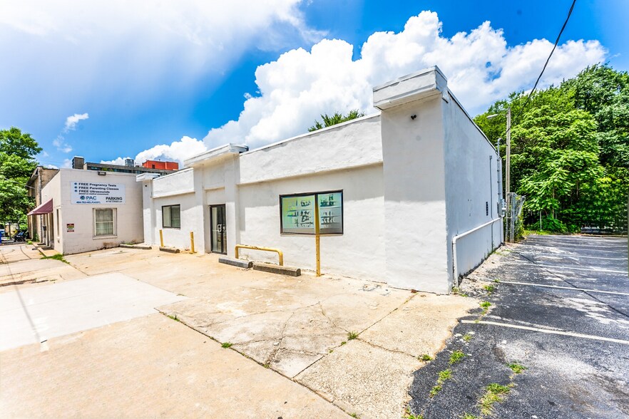 More Photos Of 446 Ralph McGill Blvd NE, Atlanta Office For Sale